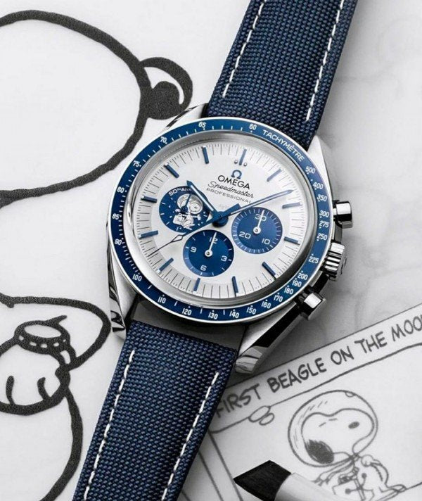 Omeg_a speedmaster Snoopy 50Th Anniversary