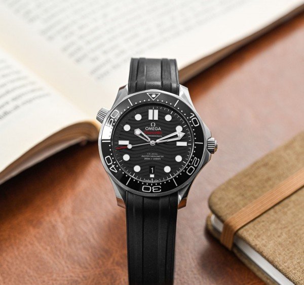 Omeg_a Seamaster Diver 300 Automatic