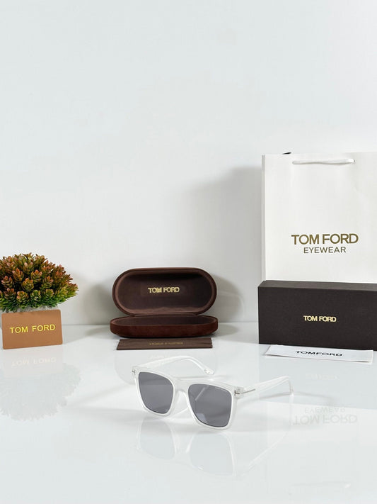 Tomford 395 Ice Black