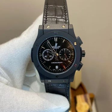 Hublot Big Bang Leather Strap Watch.