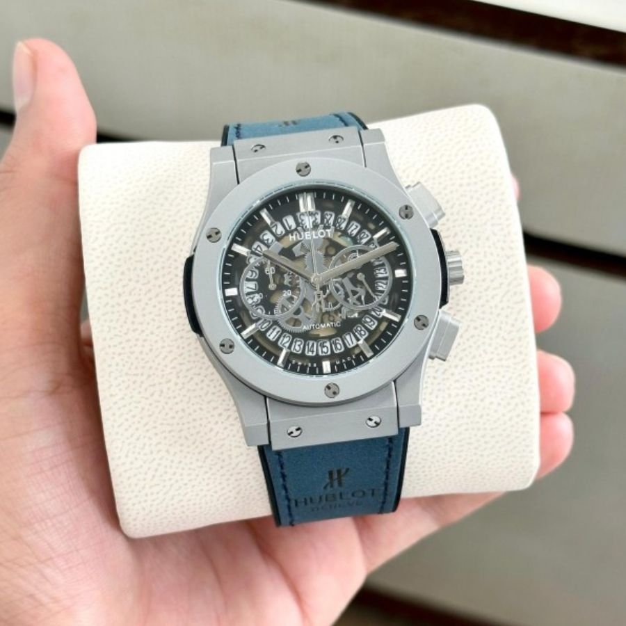 Hublot Big Bang Calendar Watch Blue.