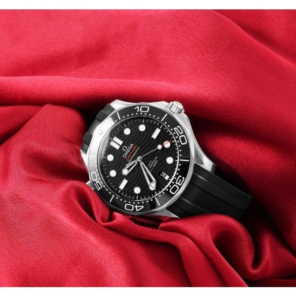 Omeg_a Seamaster Diver 300 Automatic
