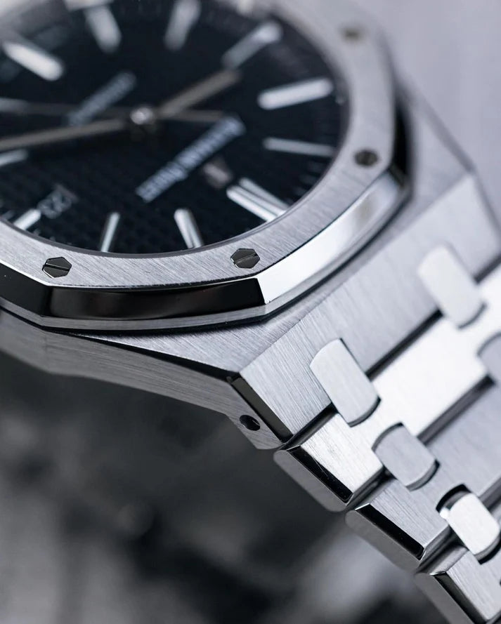 Audemars Piguet AP Royal Oak Silver Black Metal